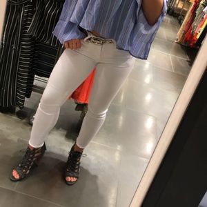 White ankle skinny jeans